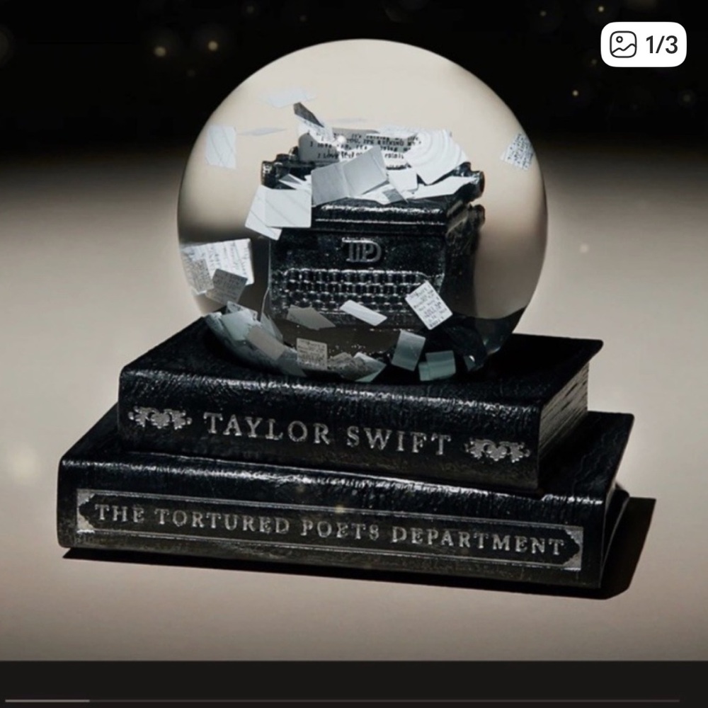 Taylor Swift Typewriter Tortured Poets Department Snow Globe